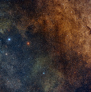 Wide-field view of the newly discovered globular cluster VVV CL001