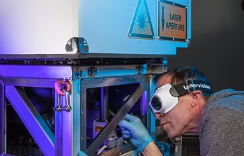 Laser Guide Star Units Accepted and Shipped to Chile